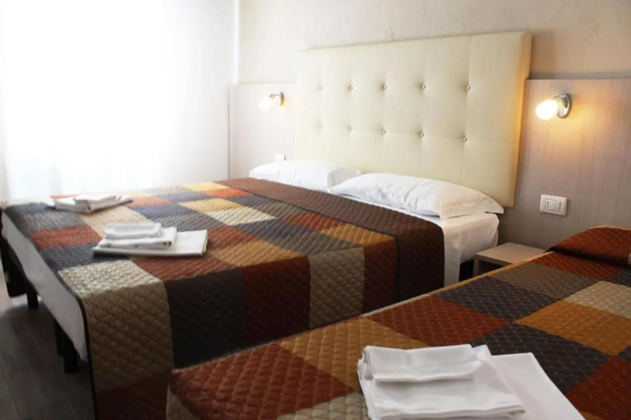 Luna Hotel Ρίμινι 3*,  Ιταλία